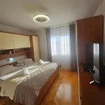 Kike Split