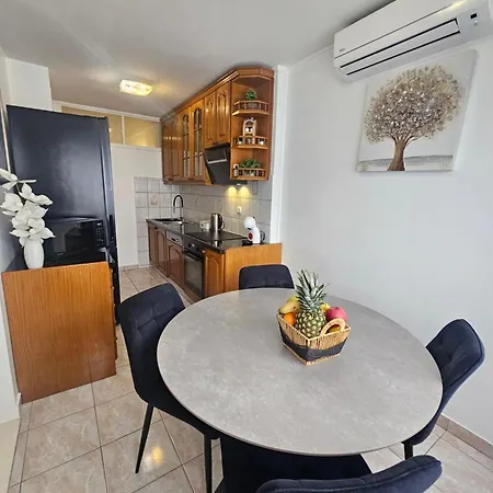 Appartamento Kike, Near & Old Town *
