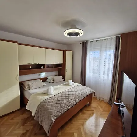 Kike, Near & Old Town * Сплит
